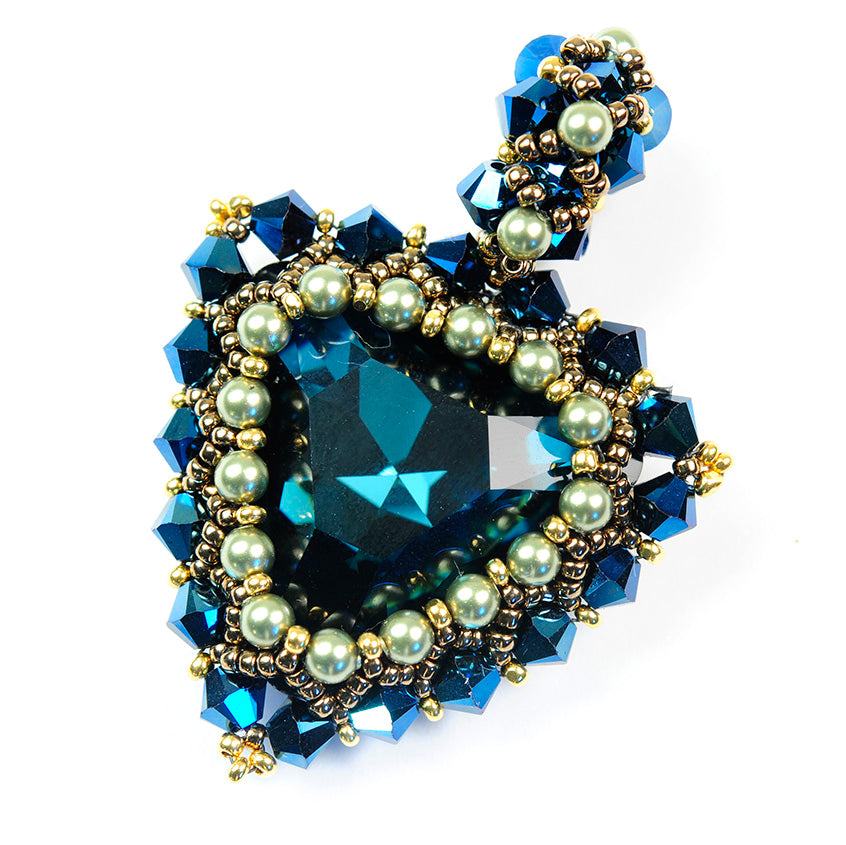 Tutorial - Swarovski Triangle Pendant